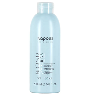 kremoobraznaya okislitelnaya emulsiya blond cremoxon s ekstraktom zhemchuga serii blond bar 9 200 ml kapous professional rossiya